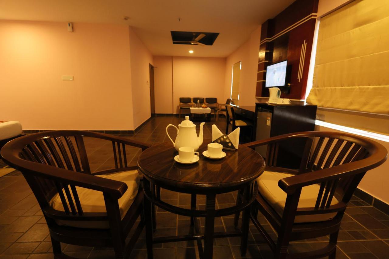 Misty Gate Hotel Vithiri Kültér fotó